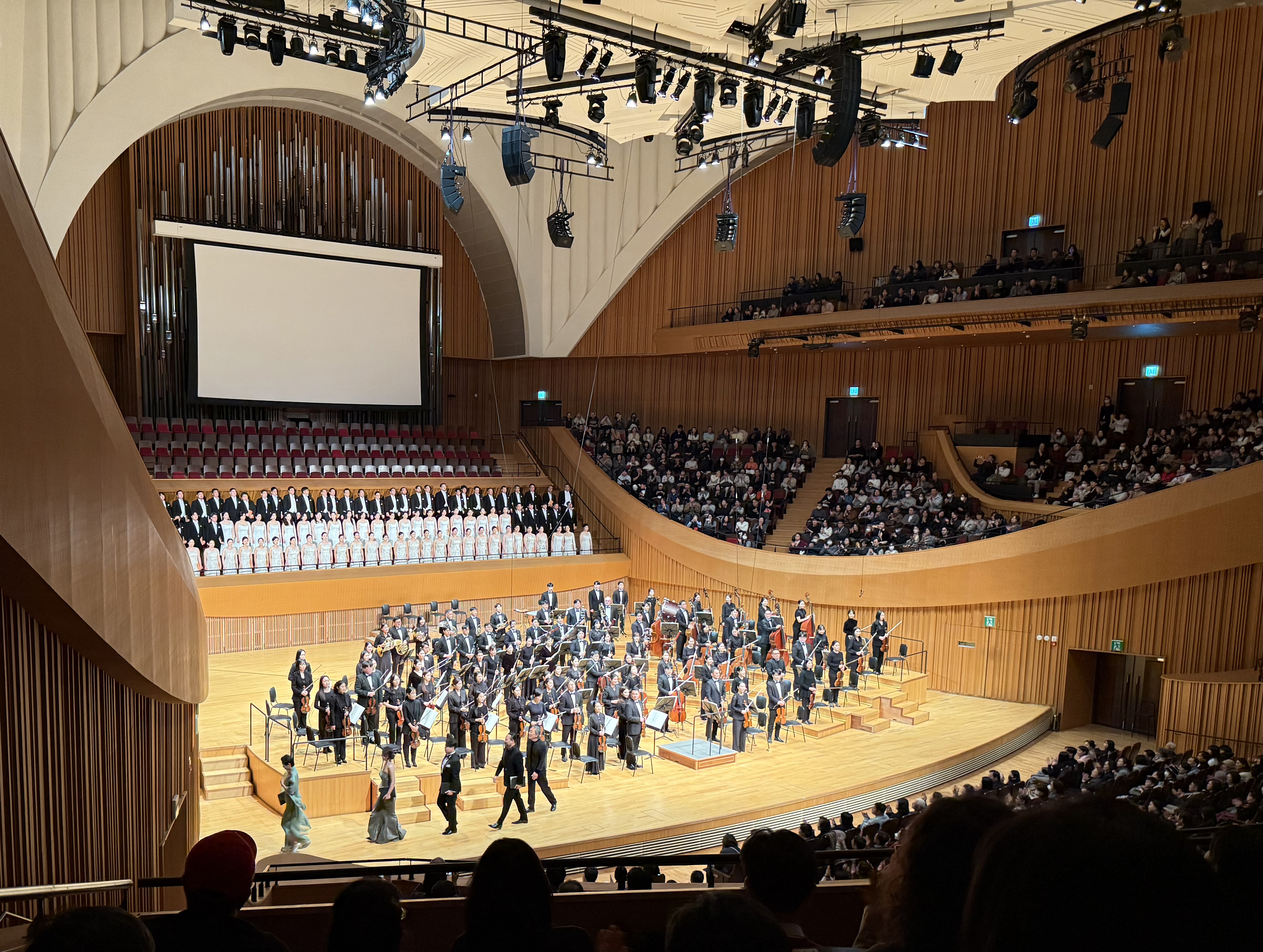 Beethoven’s Symphony No. 9: A Year-End Inspiration